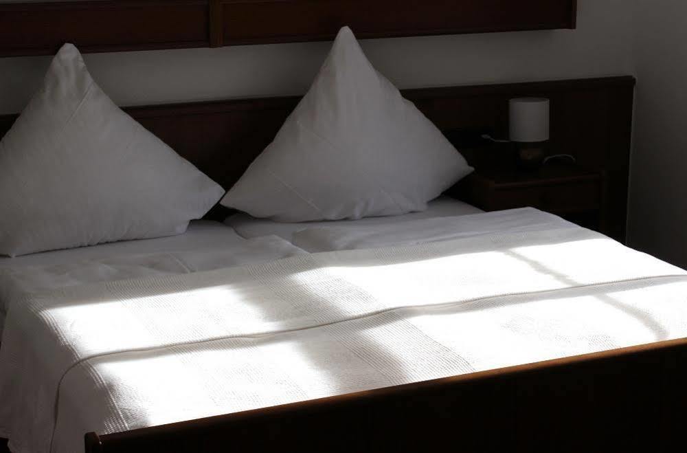 Galerie Riesling Hotel Trittenheim Kültér fotó